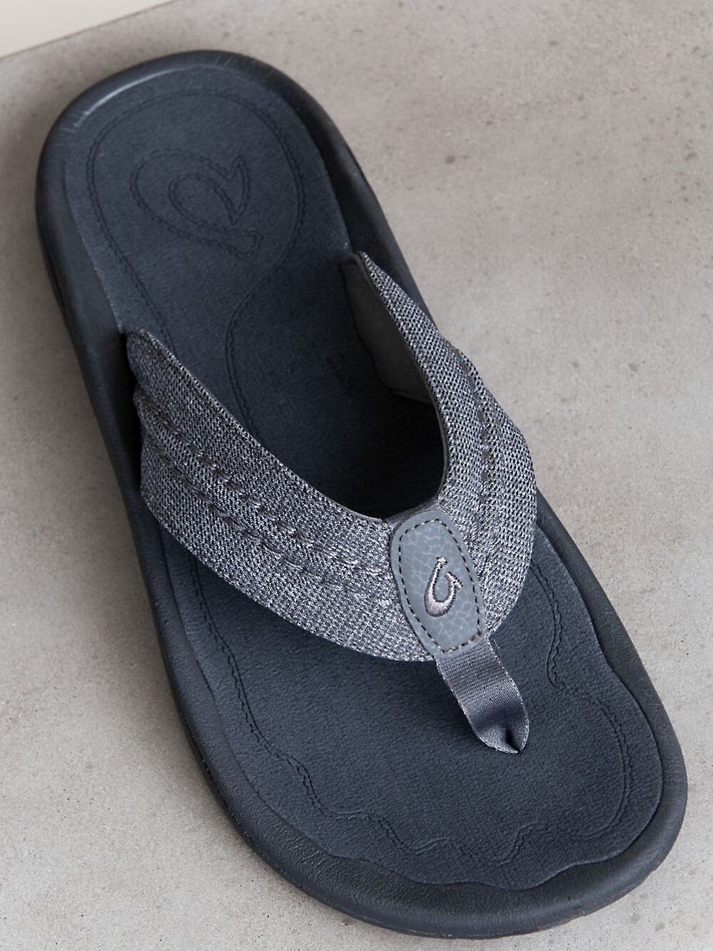 Olukai Hokua Mesh Sandals Men's 10 Black Thong Slides Flip Flops Style # 10348